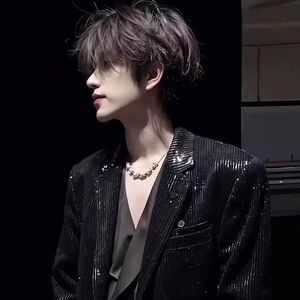 亚洲女孩淫荡毛片
